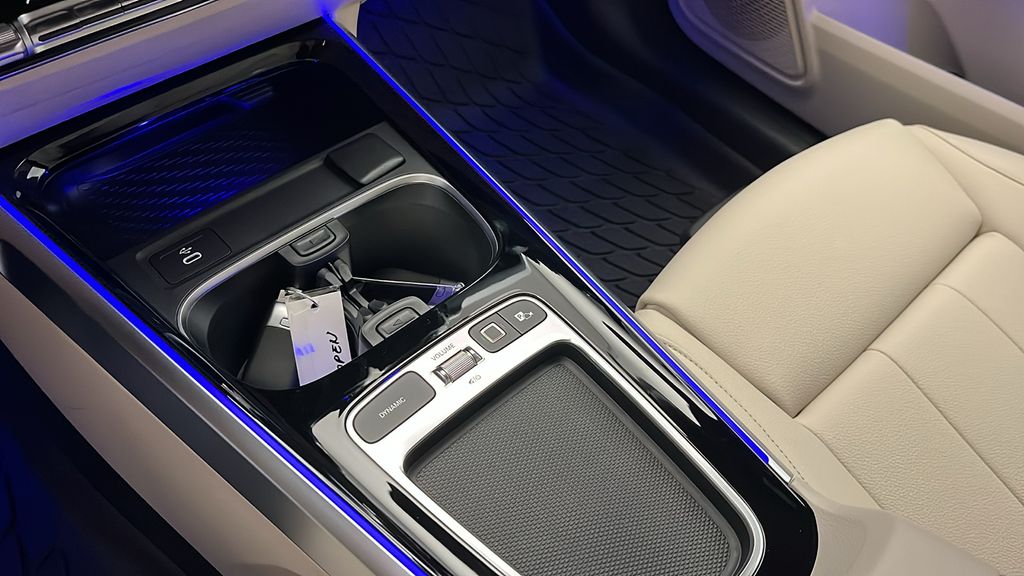 2025 Mercedes-Benz GLB 250 20