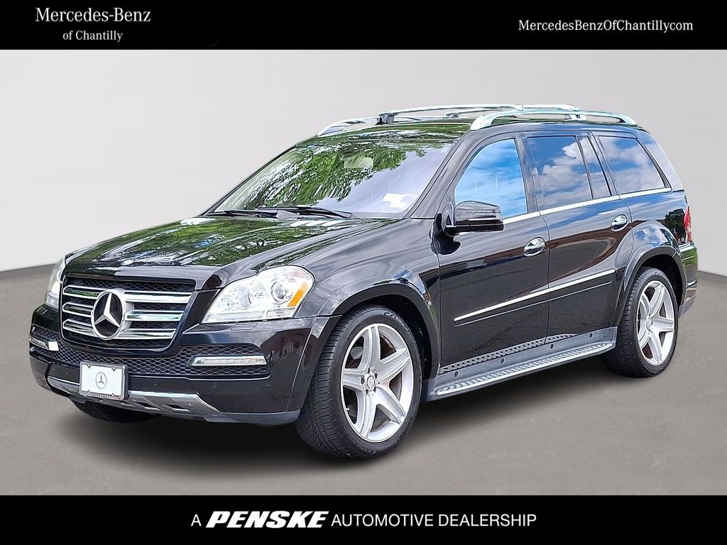 2011 Mercedes-Benz GL-Class GL 550 Hero Image