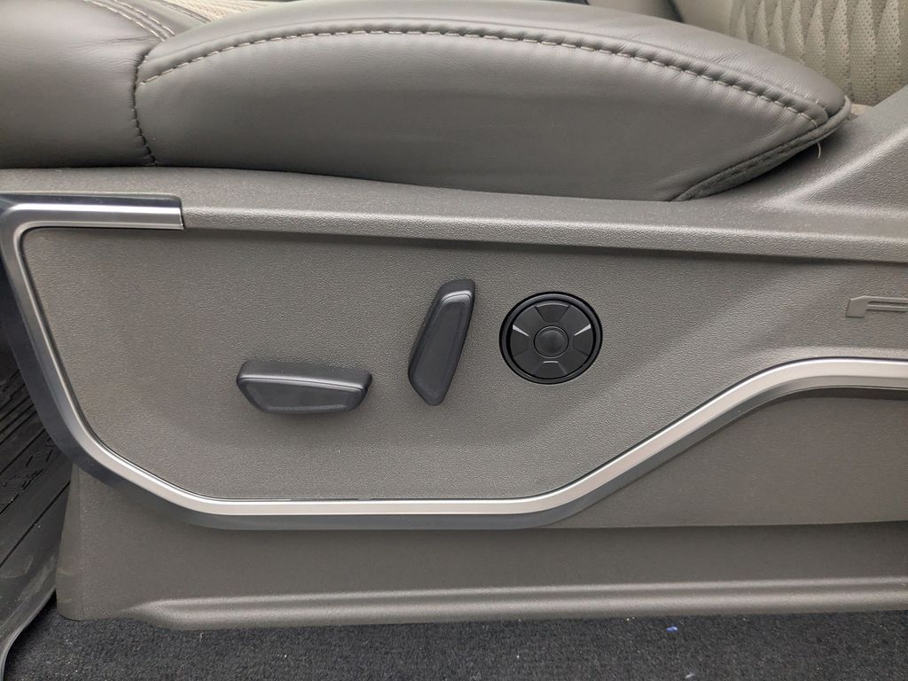 2026 Ford F-250 Super Duty Platinum