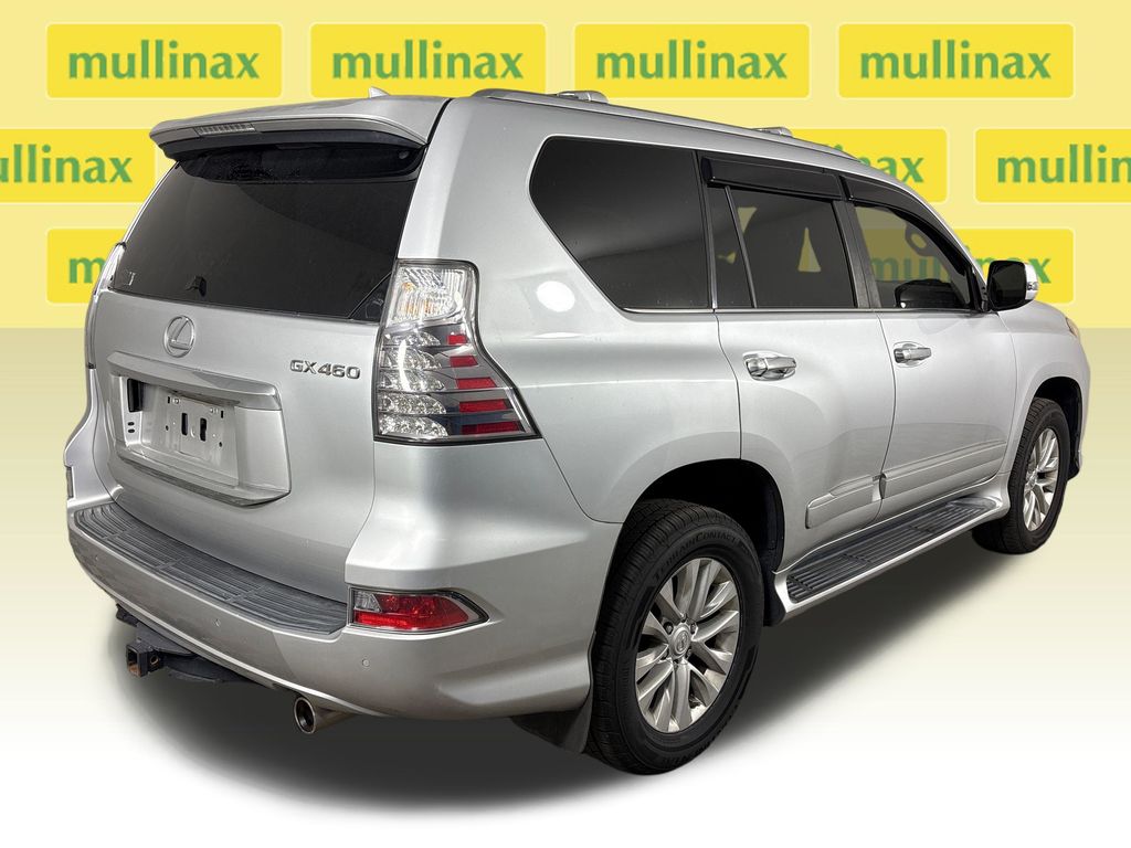 Used 2016 Silver Lexus 460 image 4