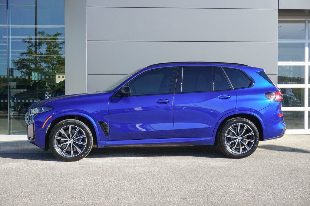 2024 BMW X5 M60i 8