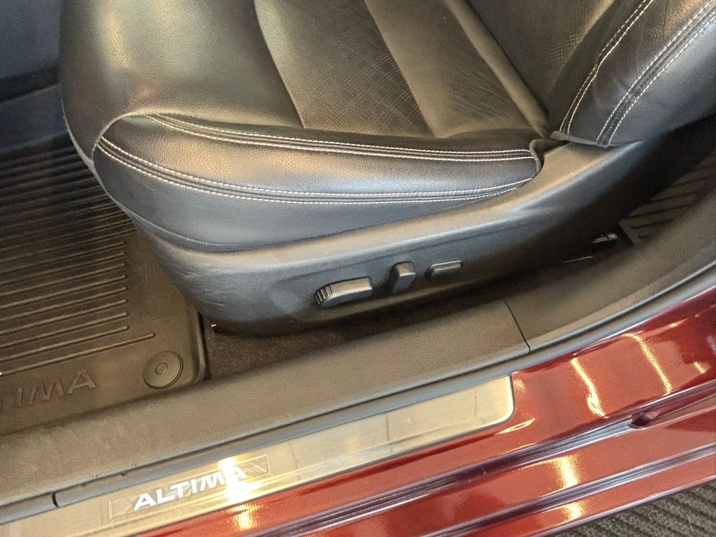 2023 Nissan Altima 2.5 SL