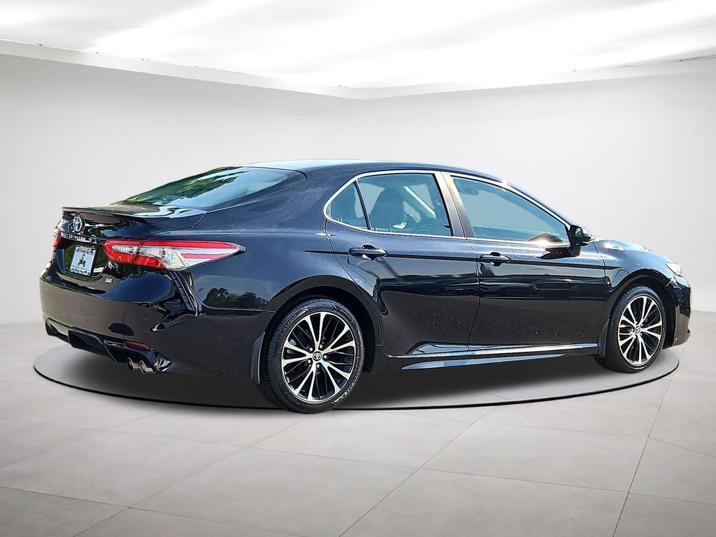 2018 Toyota Camry 7