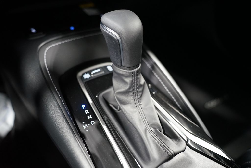 2025 Toyota Corolla XSE 23