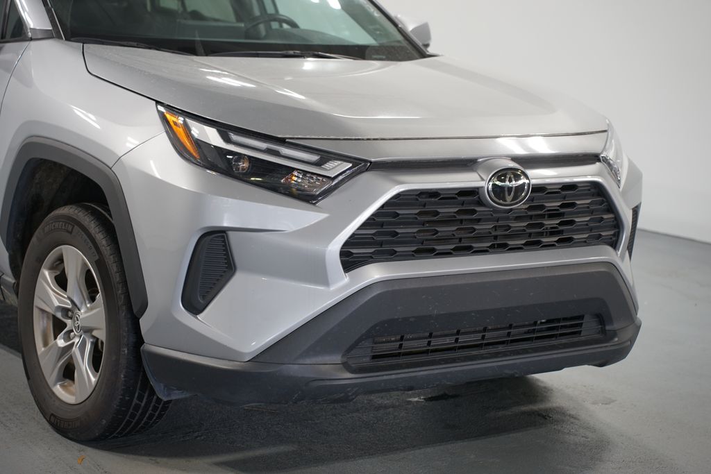 Thumbnail: 2024 Toyota RAV4 - 4