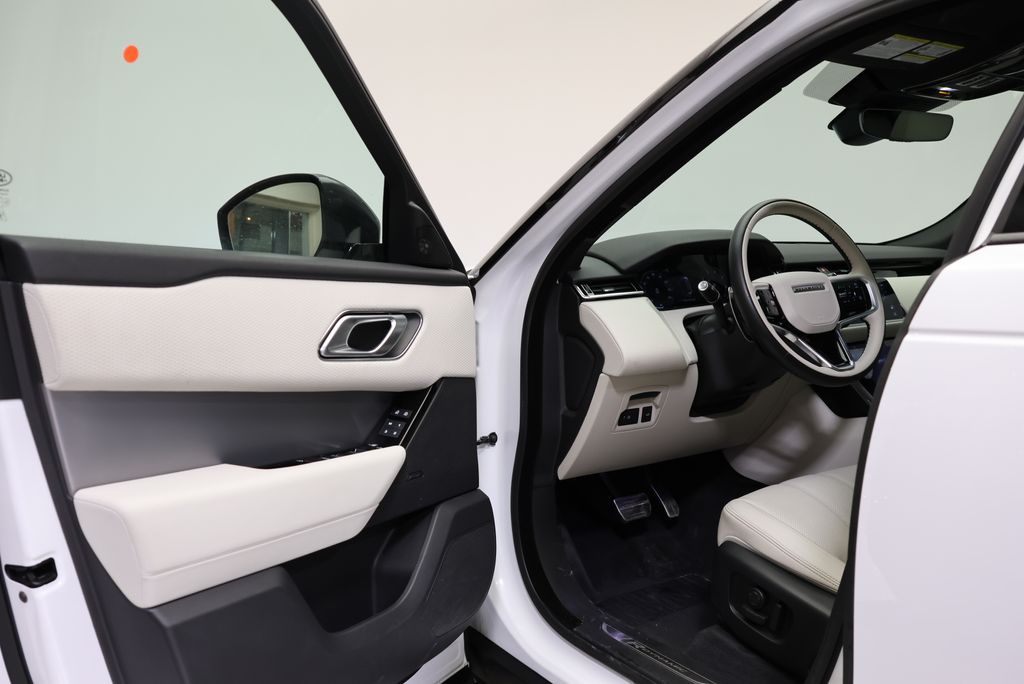 Thumbnail: 2023 Land Rover Range Rover Velar - 30