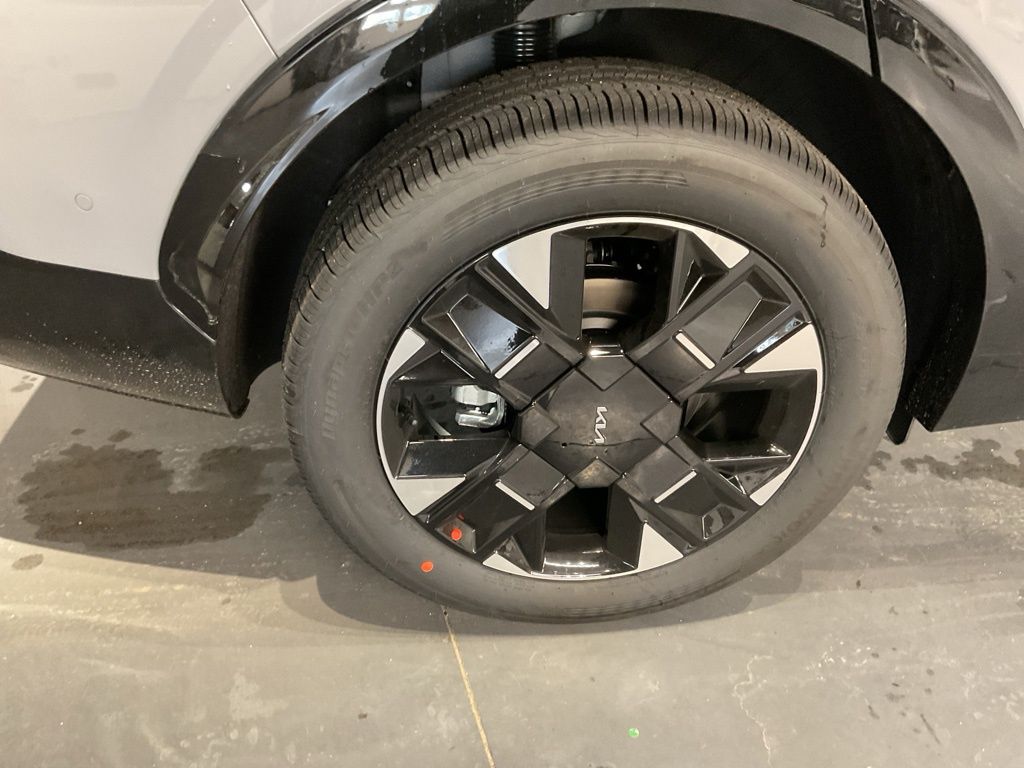 New 2026 Gray Kia SX-Prestige image 21