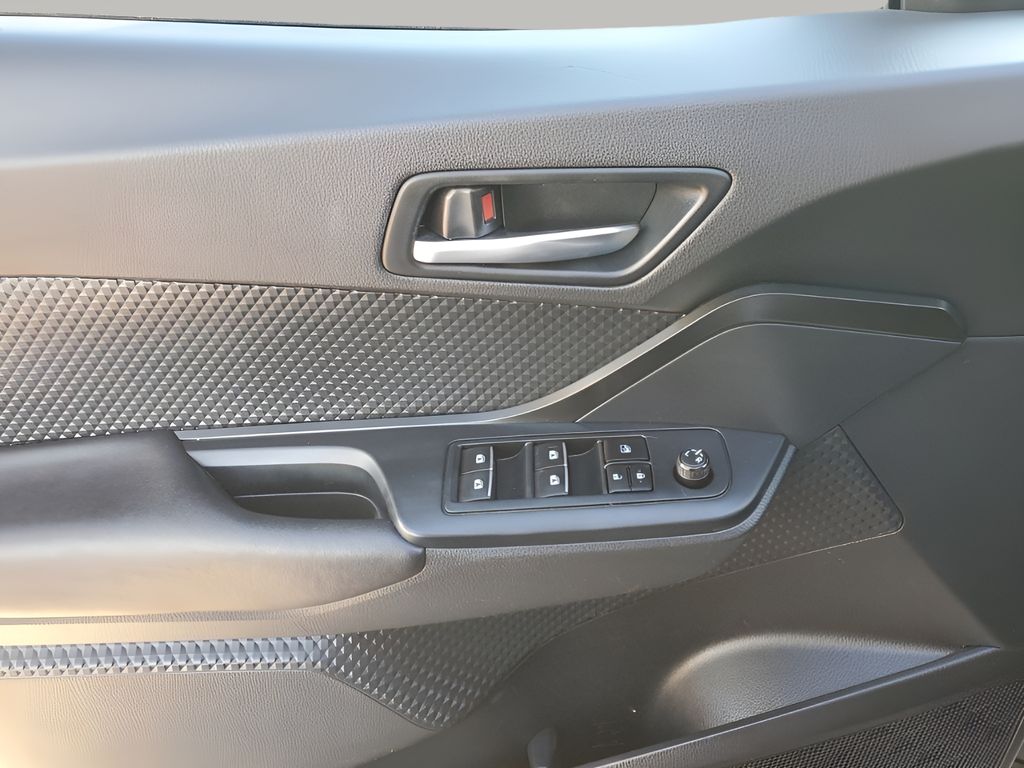 Used Car 2018 Toyota C-hr  Xle For Sale Under $15,000 In Austin, Texas