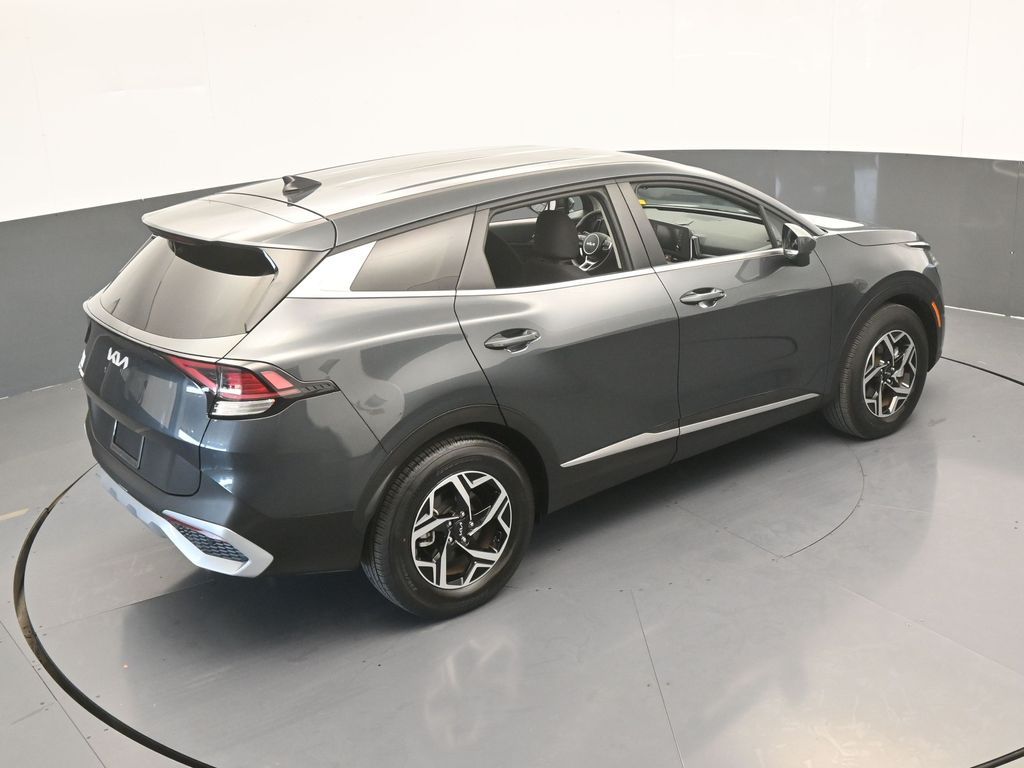 Used 2024 Gravity Gray Kia LX image 44