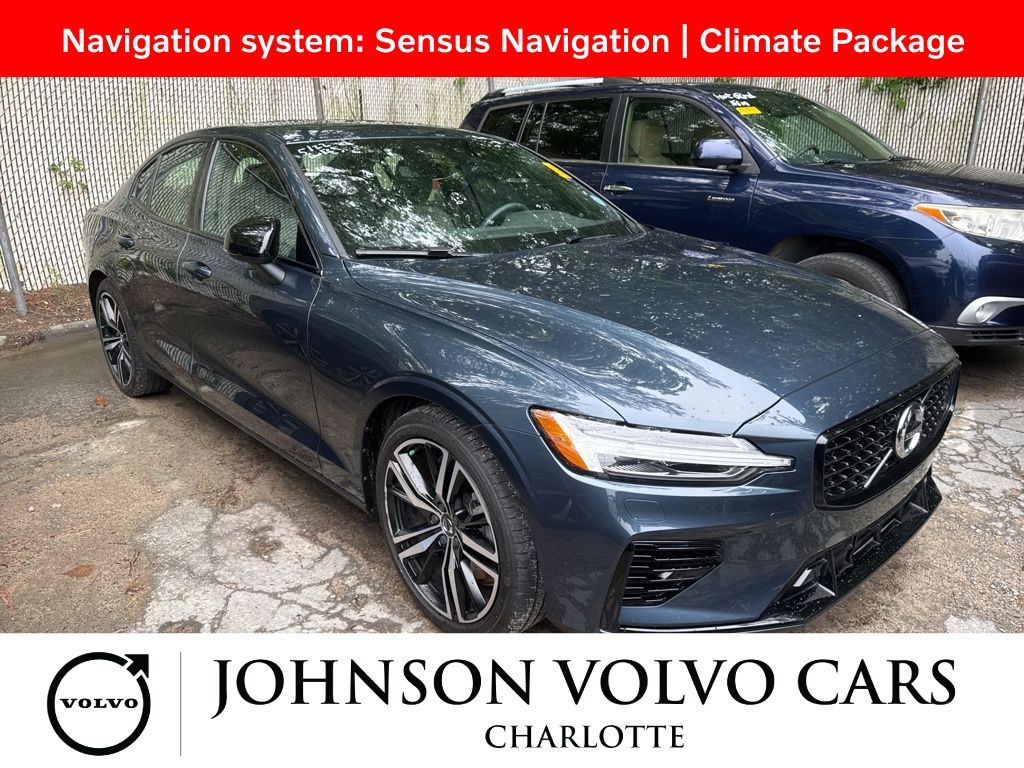 Denim Blue Metallic 2022 Volvo S60 Recharge R-Design Extended Range eAWD Sedan All-Wheel Drive Automatic