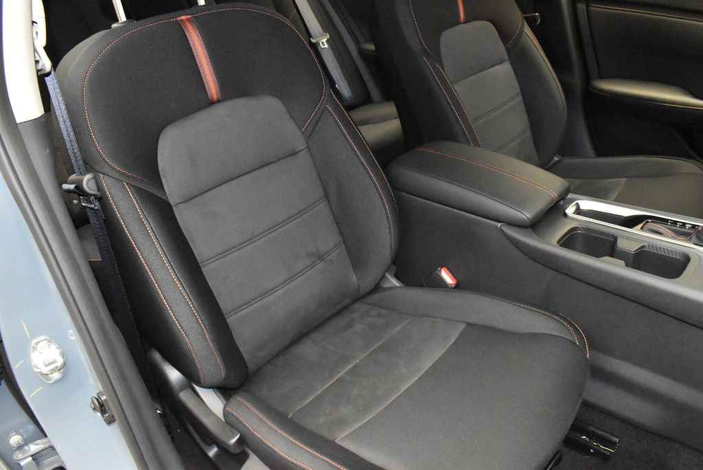 Thumbnail: 2025 Nissan Sentra - 26