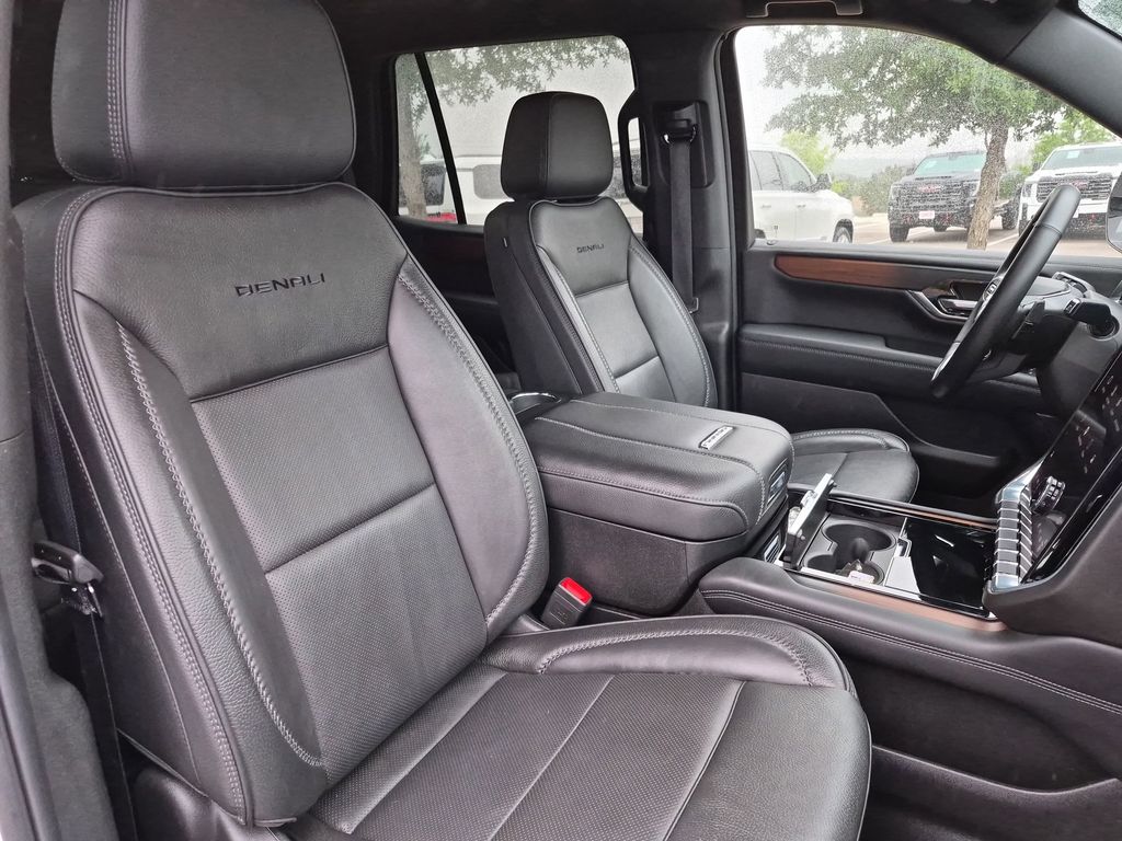 Used Car 2025 Gmc Yukon  Denali For Sale Under $70,000 In Austin, Texas