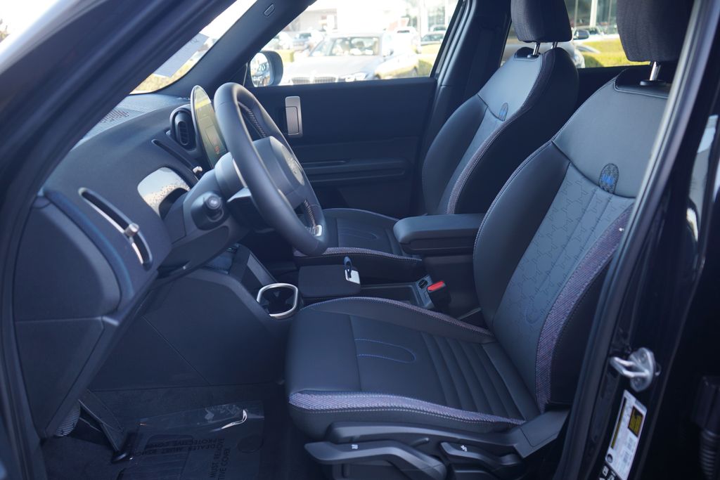 Thumbnail: 2026 MINI Cooper Countryman - 6