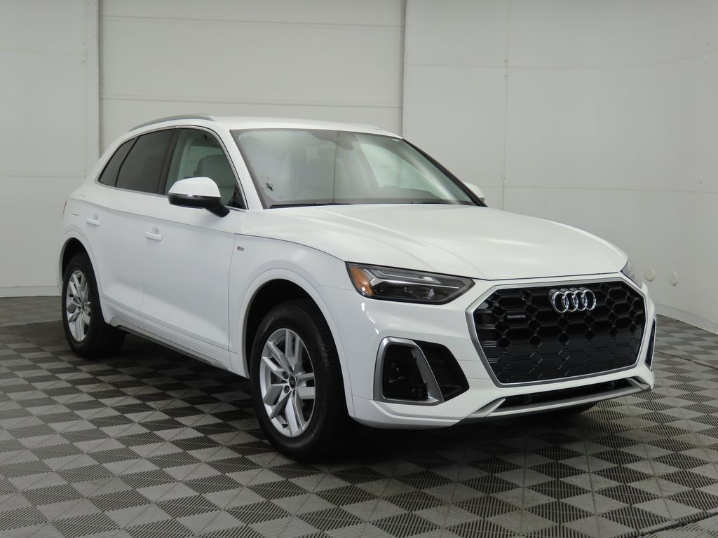 2024 Audi Q5 e Premium 3
