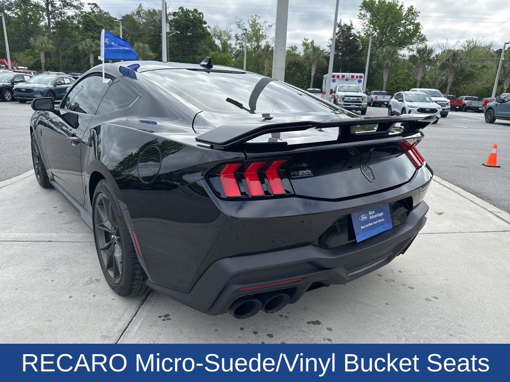 2024 Ford Mustang Dark Horse