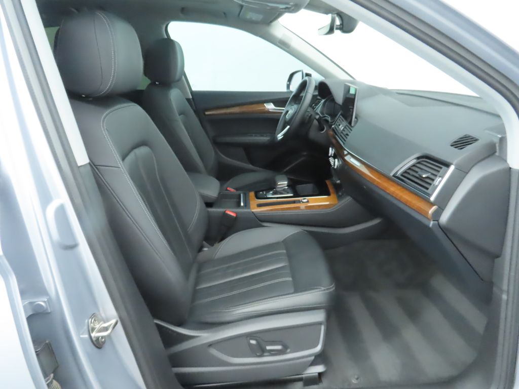 2022 Audi Q5 e Premium Plus 21