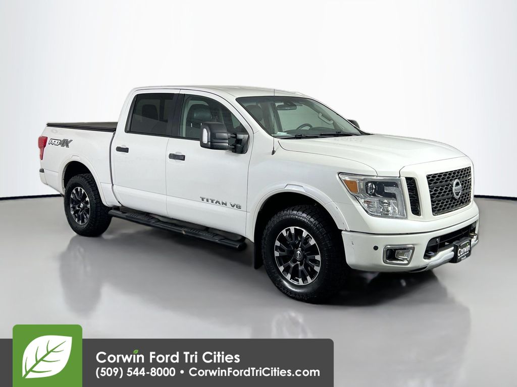 White 2018 Nissan Titan Pickup Truck Four-Wheel Drive 7-Speed Automatic