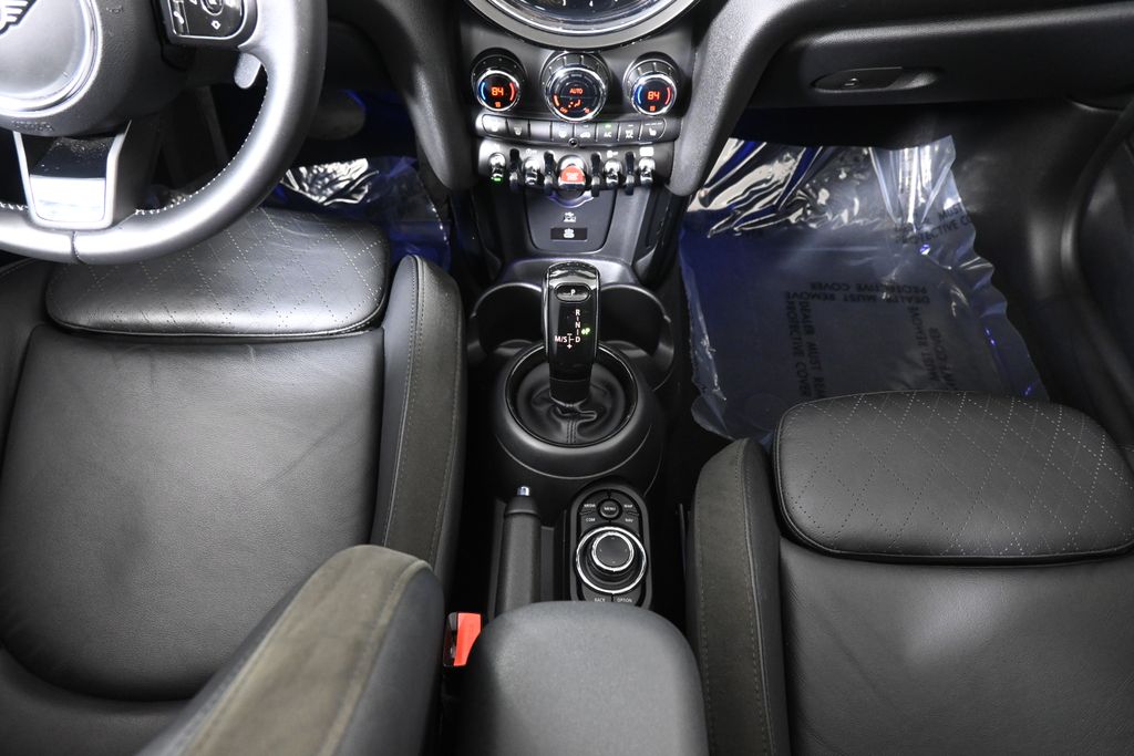 Thumbnail: 2023 MINI Cooper - 31