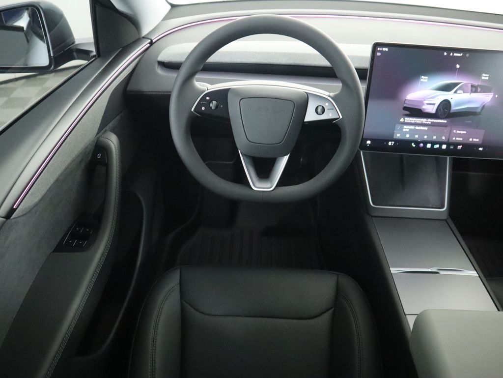 Thumbnail: 2026 Tesla Model Y - 10