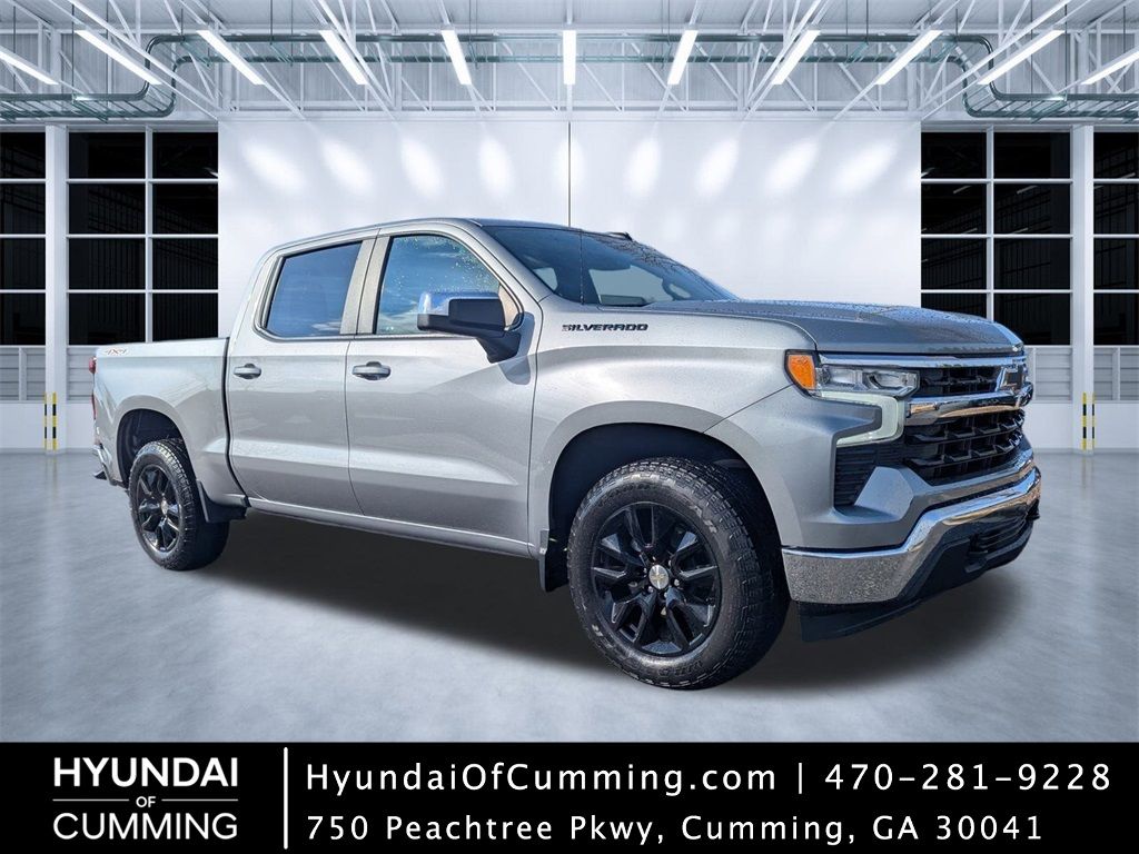 2024 Chevrolet Silverado 1500 LT Crew Cab 4WD
