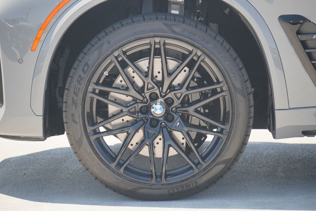 Thumbnail: 2026 BMW X5 - 5