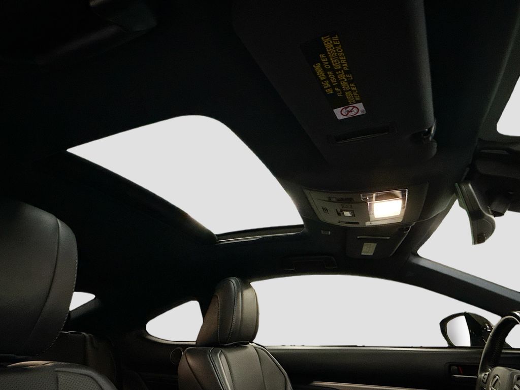 Thumbnail: 2021 Lexus RC - 16