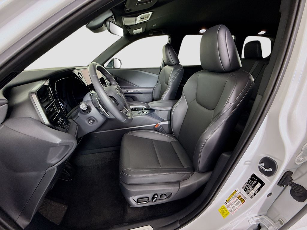 Thumbnail: 2025 Lexus TX - 19