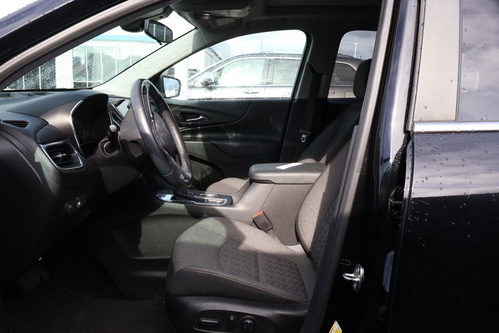 2022 Chevrolet Equinox LT 12