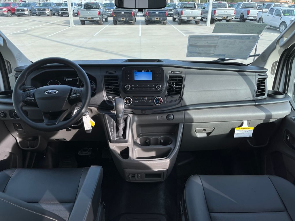 2025 Ford Transit Van Base - Photo 7