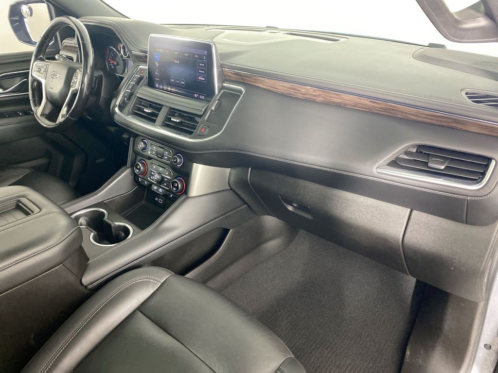 2021 Chevrolet Suburban Z71 30