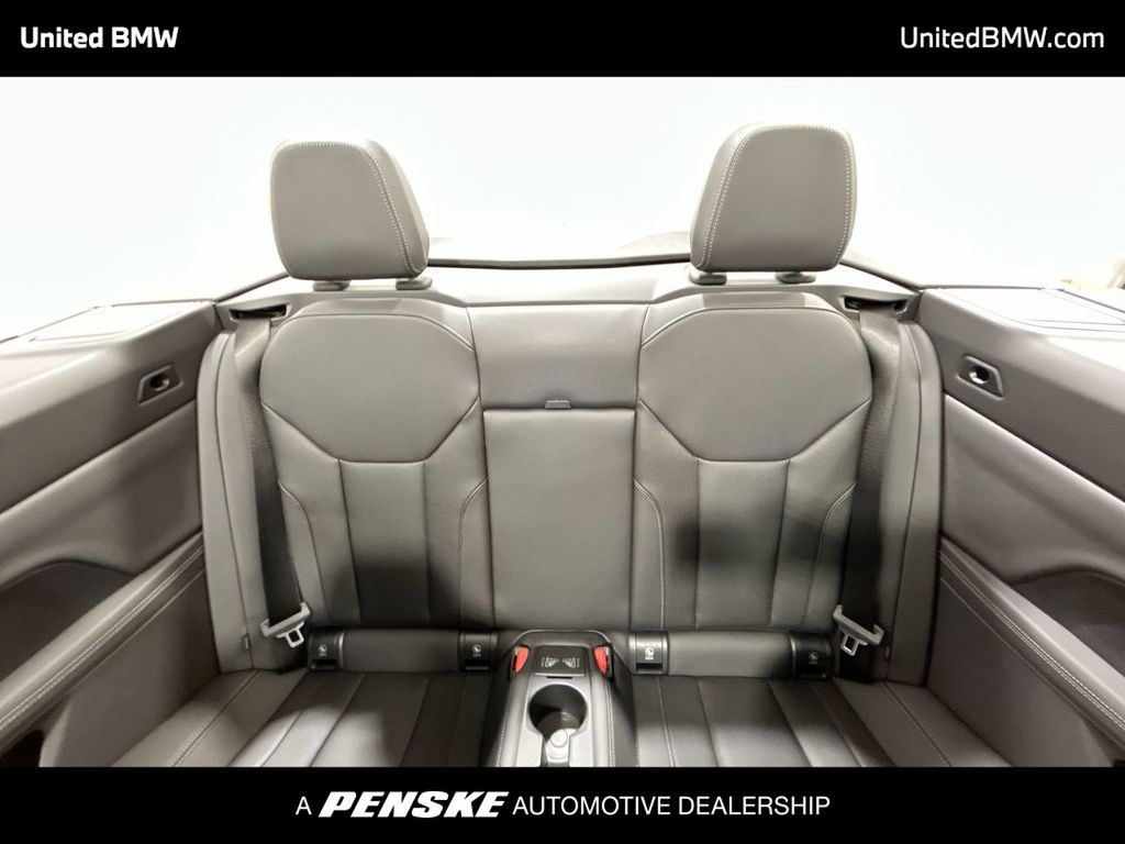 Thumbnail: 2025 BMW 4 Series - 19