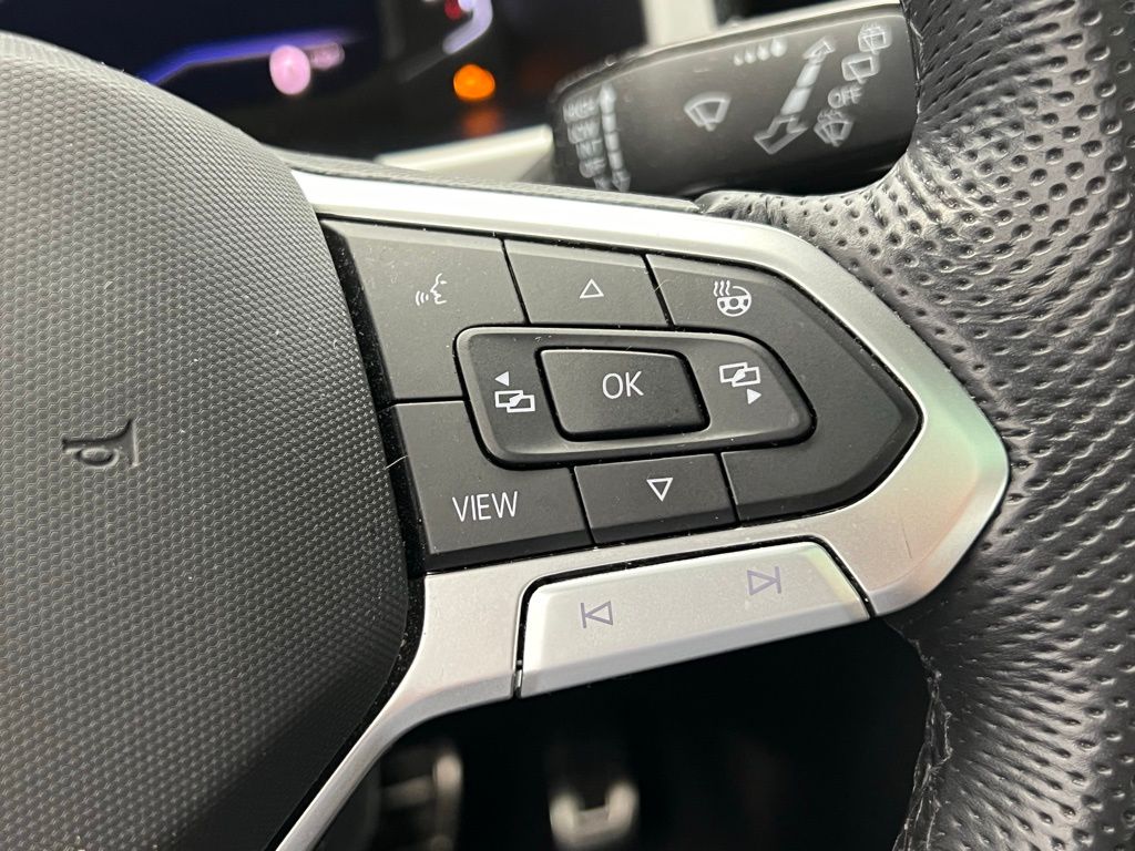 2023 Volkswagen Atlas SEL 16