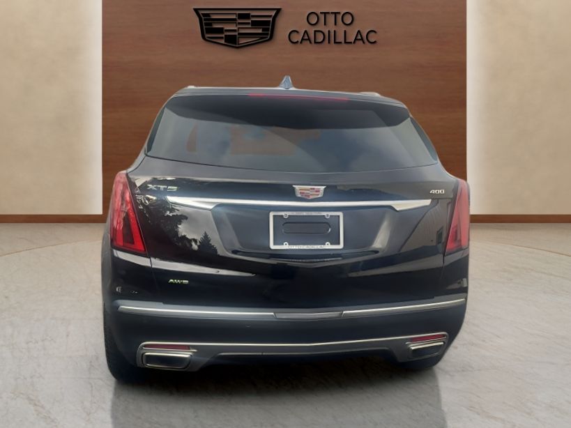 used 2025 Cadillac XT5 car, priced at $37,900