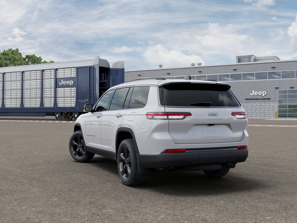 New 2026 White/off-white Jeep Limited image 3