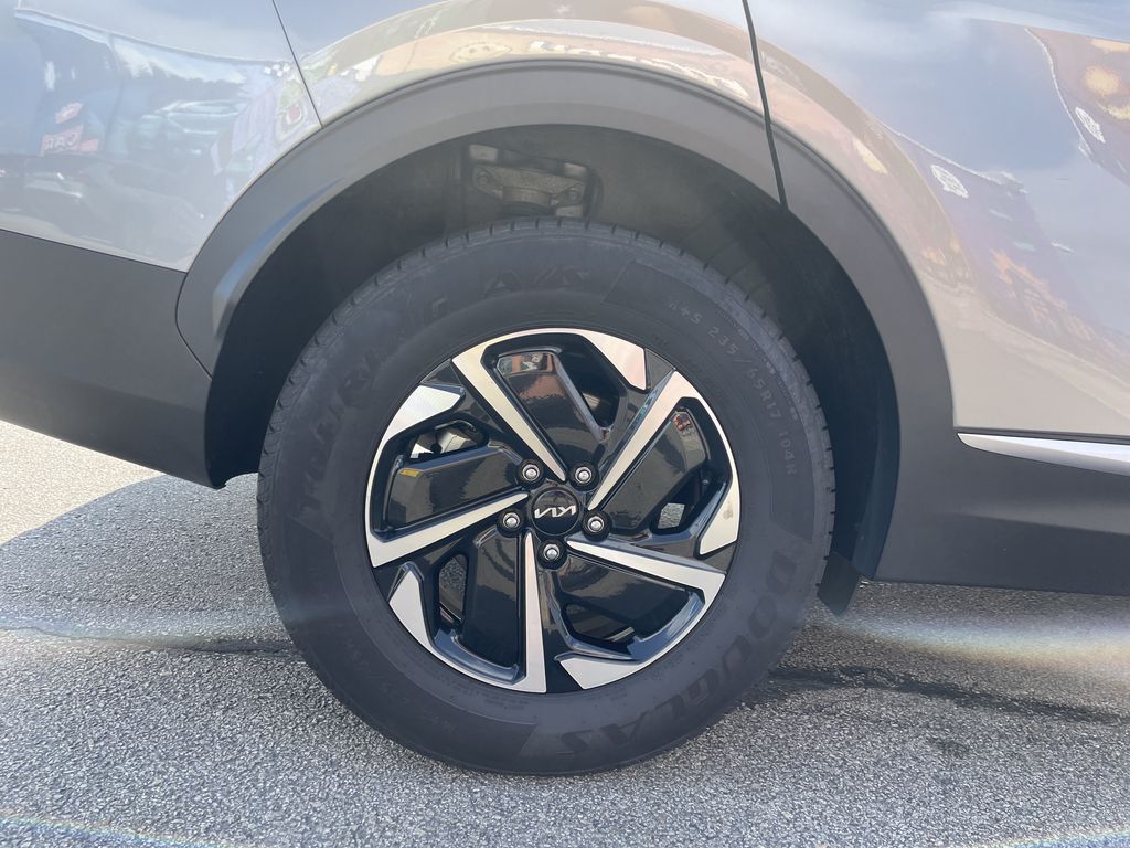 Used 2025 Kia Sportage Hybrid SUV