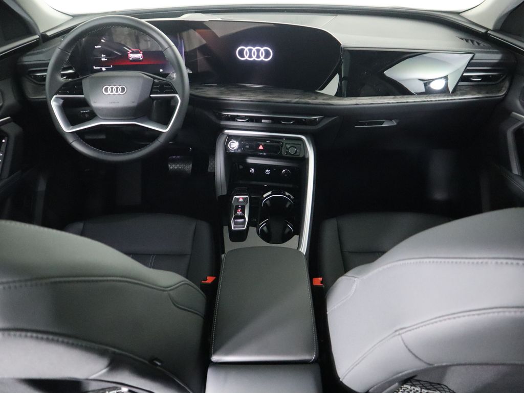 Thumbnail: 2025 Audi Q5 - 14