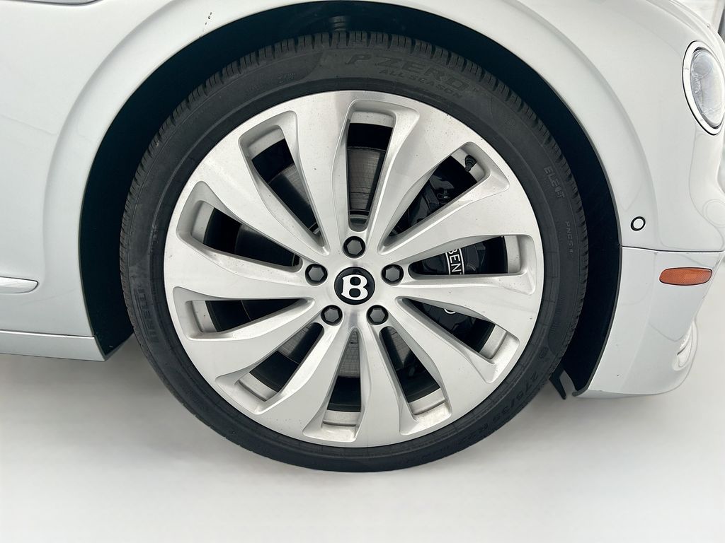 Thumbnail: 2026 Bentley Flying Spur - 31