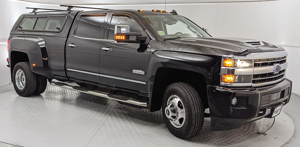 Black 2019 Chevrolet Silverado 3500HD High Country Crew Cab 4WD Pickup Truck Four-Wheel Drive 6-Speed Automatic
