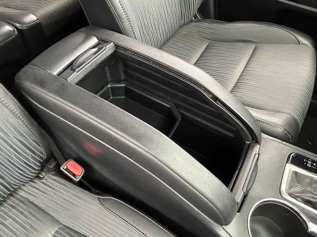Used 2019 Midnight Black Metallic Toyota LE Plus image 9