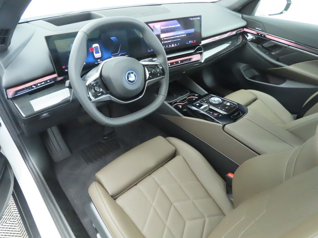 2024 BMW i5 eDrive40 9