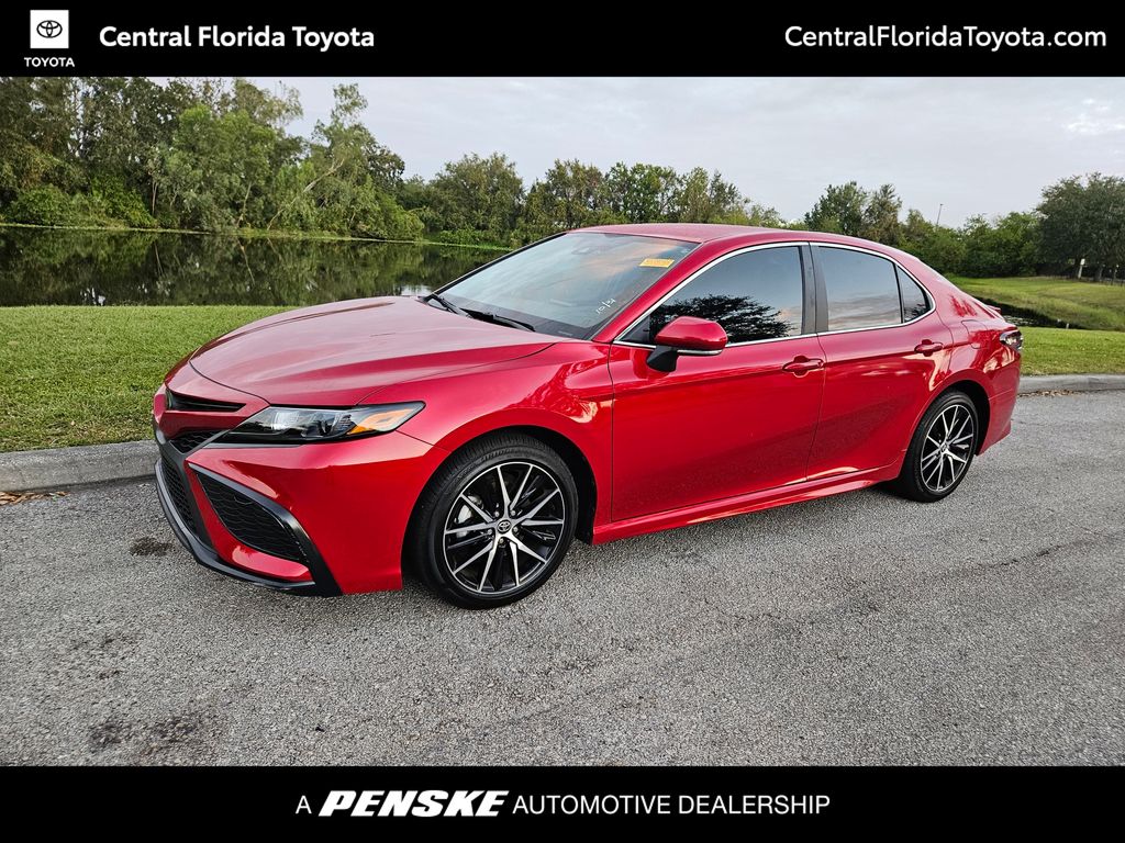 2023 Toyota Camry SE -
                Orlando, FL