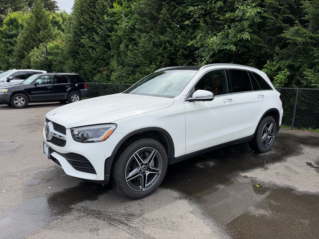2021 Mercedes-Benz GLC Blanco SUV/Crossover Tracción en las cuatro ruedas 9 velocidades Automática