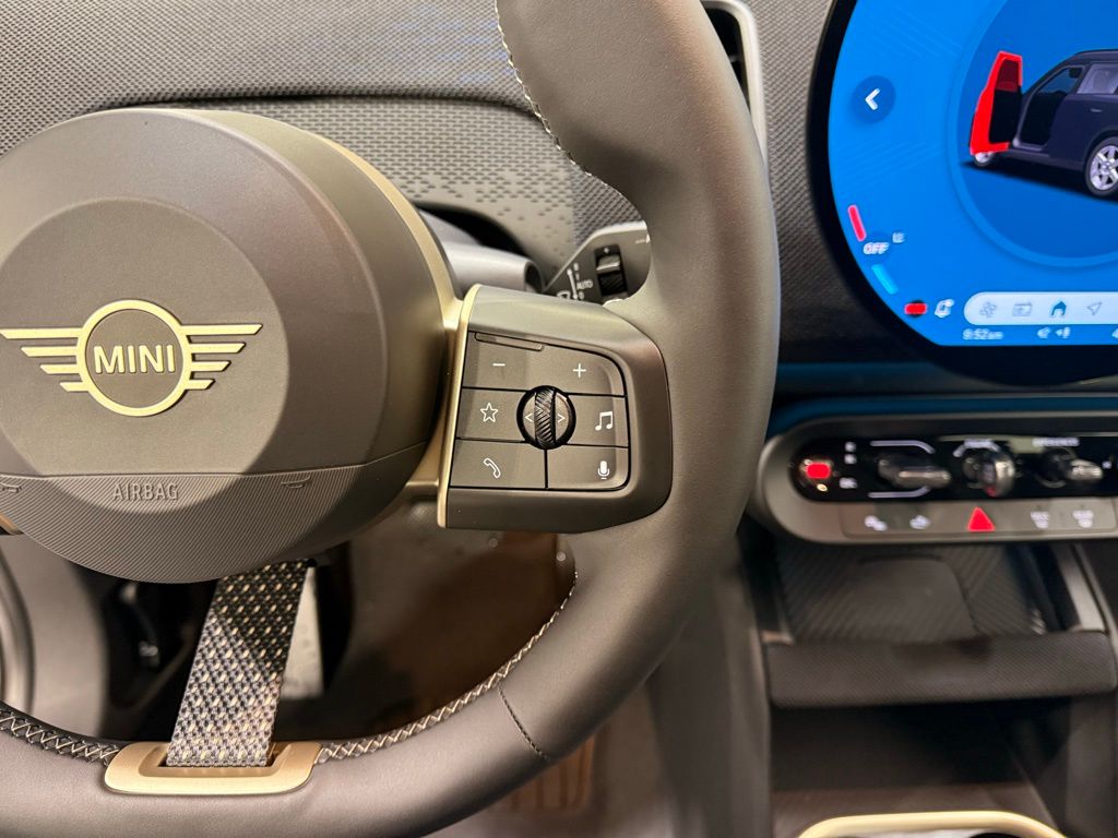 Thumbnail: 2026 MINI Cooper Countryman - 14