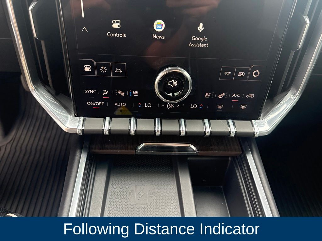 2025 GMC Acadia FWD Denali