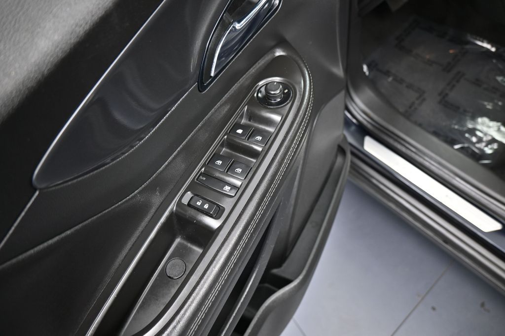 Used 2021 Dark Moon Blue Metallic Buick Preferred image 14