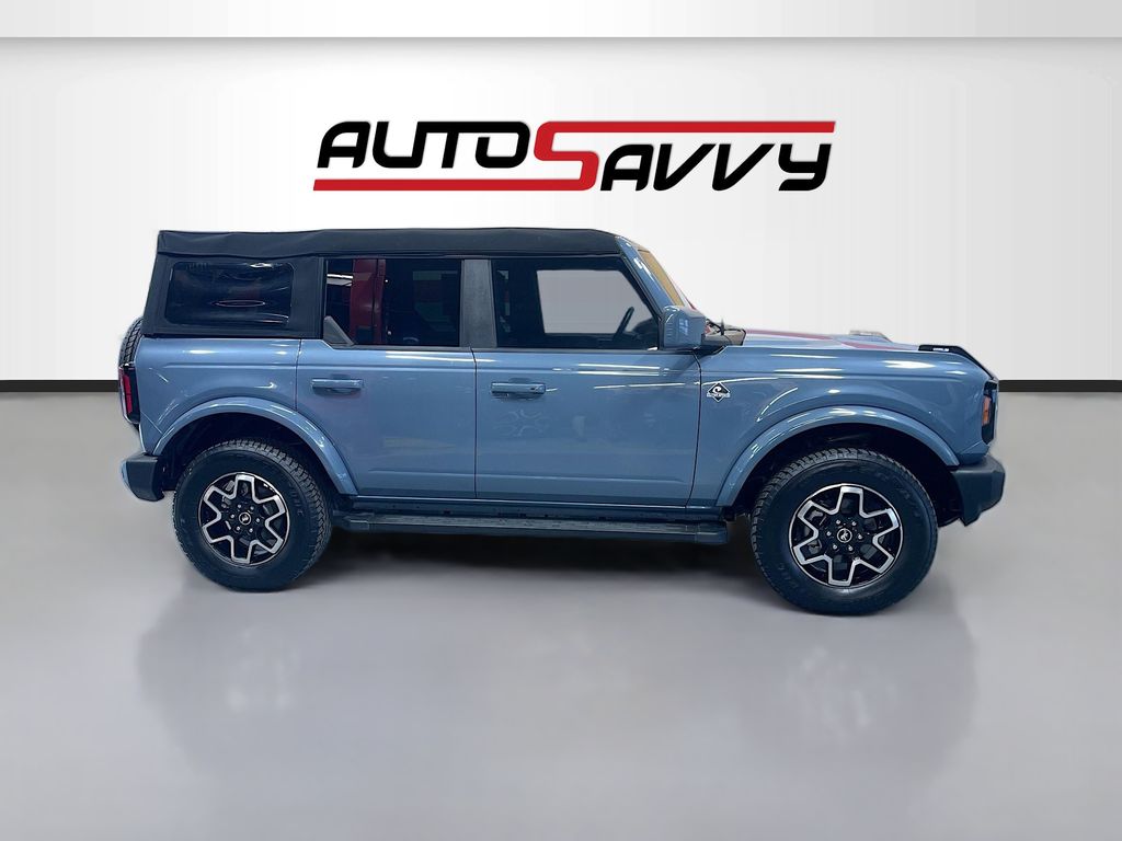 Used 2023 Azure Gray Metallic Tri-Coat Ford Outer Banks image 8