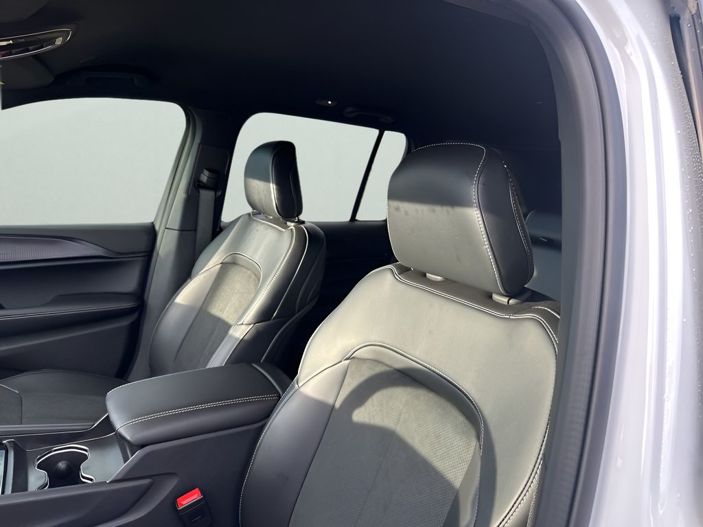 New Car 2025 Jeep Grand Cherokee  For Sale Under $50,000 In Austin, Texas