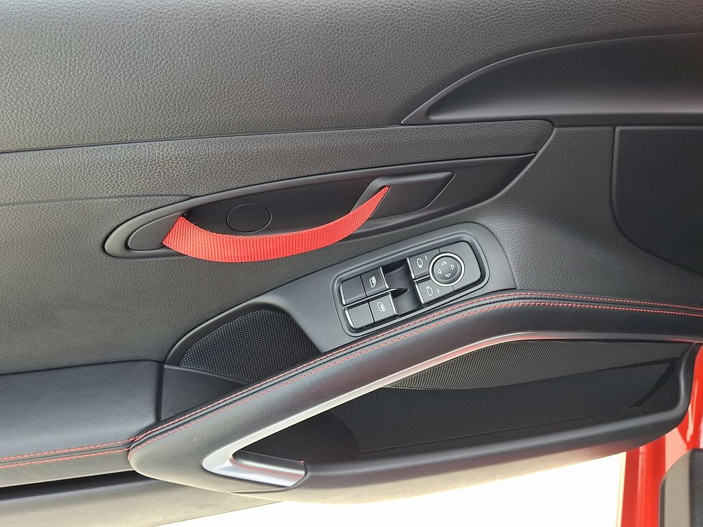 Thumbnail: 2019 Porsche 911 - 13