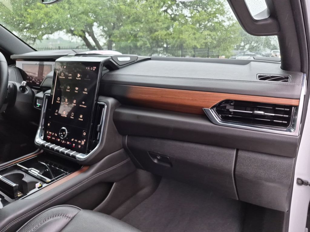 Used Car 2025 Gmc Yukon  Denali For Sale Under $70,000 In Austin, Texas