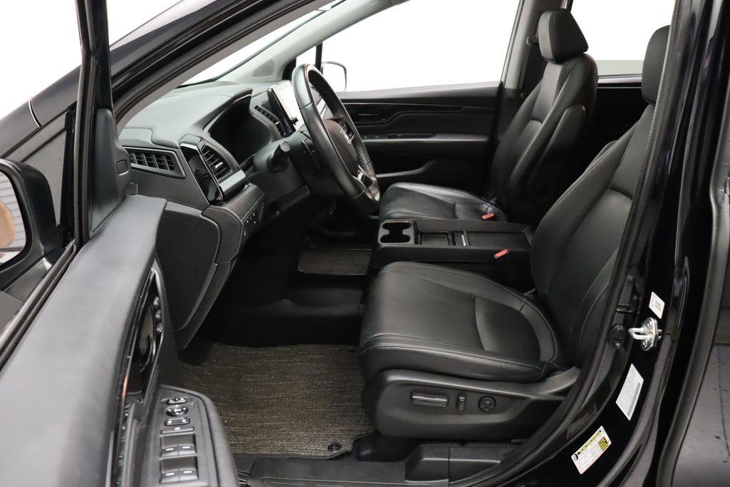 Thumbnail: 2022 Honda Odyssey - 14